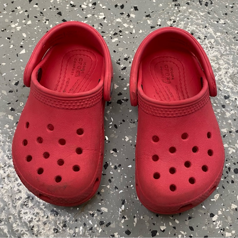 Crocs Kids Unisex Classic Clogs -  Red/Pepper, US 6 Toddler